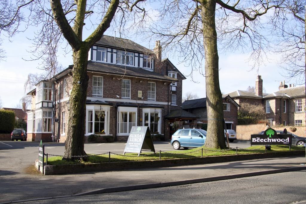 Beechwood Close York Bagian luar foto